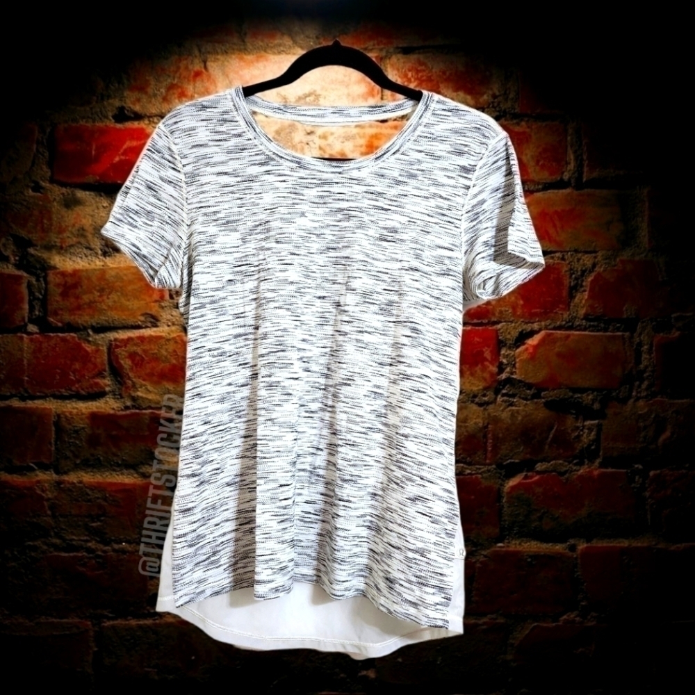 Lululemon beat the heat top